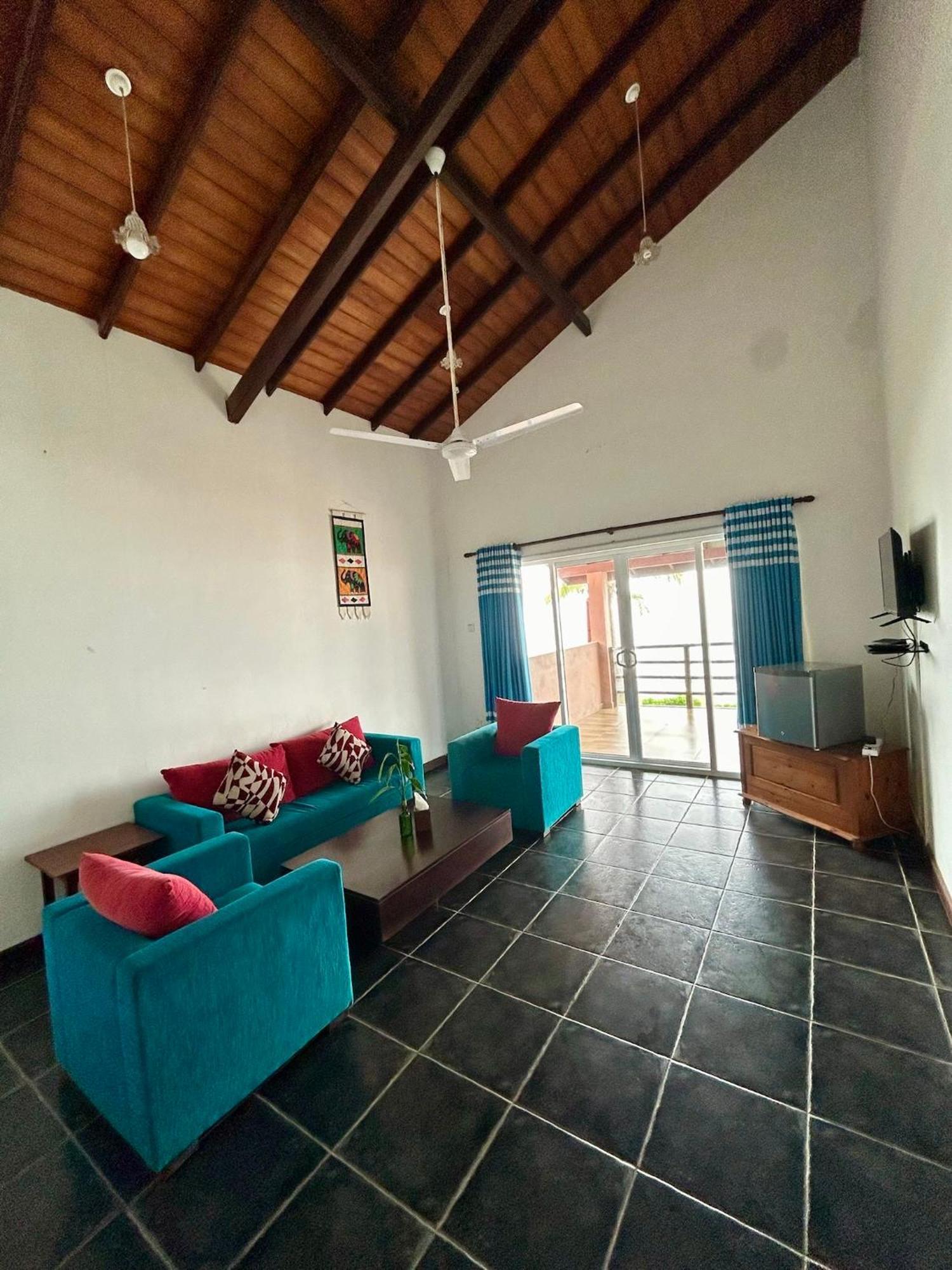 Reef Bungalow Hotel Pamunugama Kültér fotó