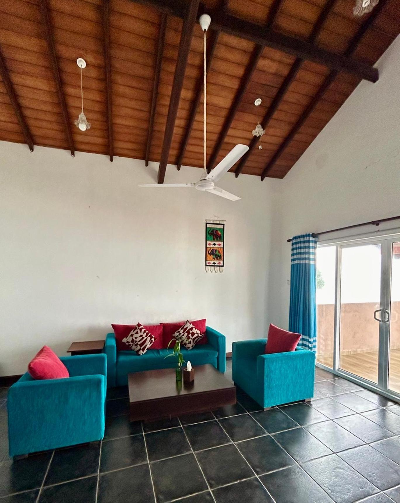 Reef Bungalow Hotel Pamunugama Kültér fotó