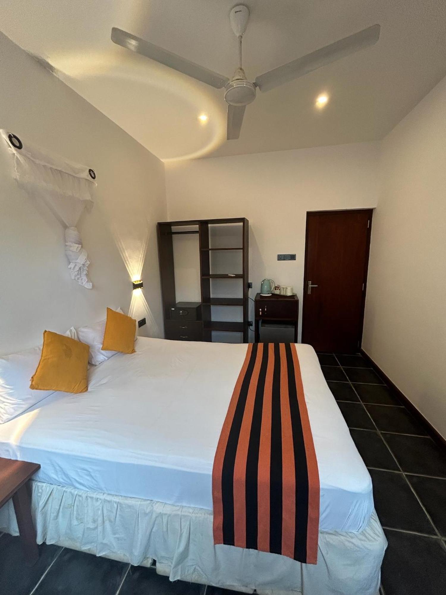 Reef Bungalow Hotel Pamunugama Kültér fotó