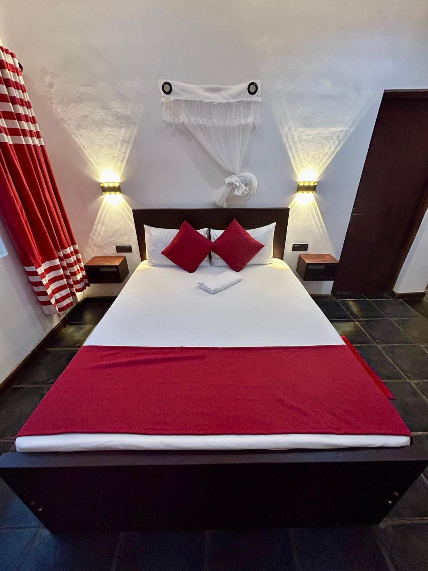 Reef Bungalow Hotel Pamunugama Kültér fotó