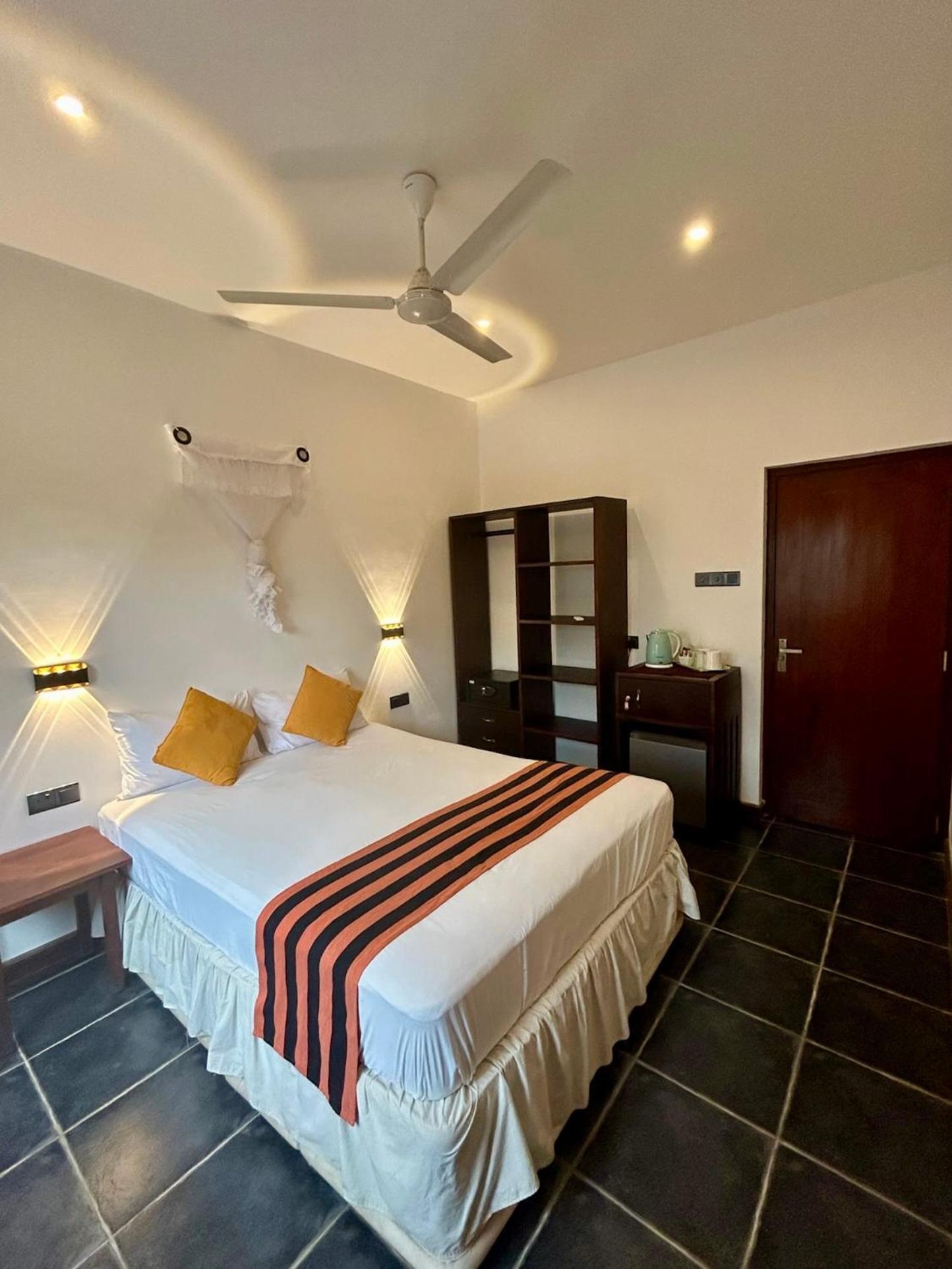Reef Bungalow Hotel Pamunugama Kültér fotó