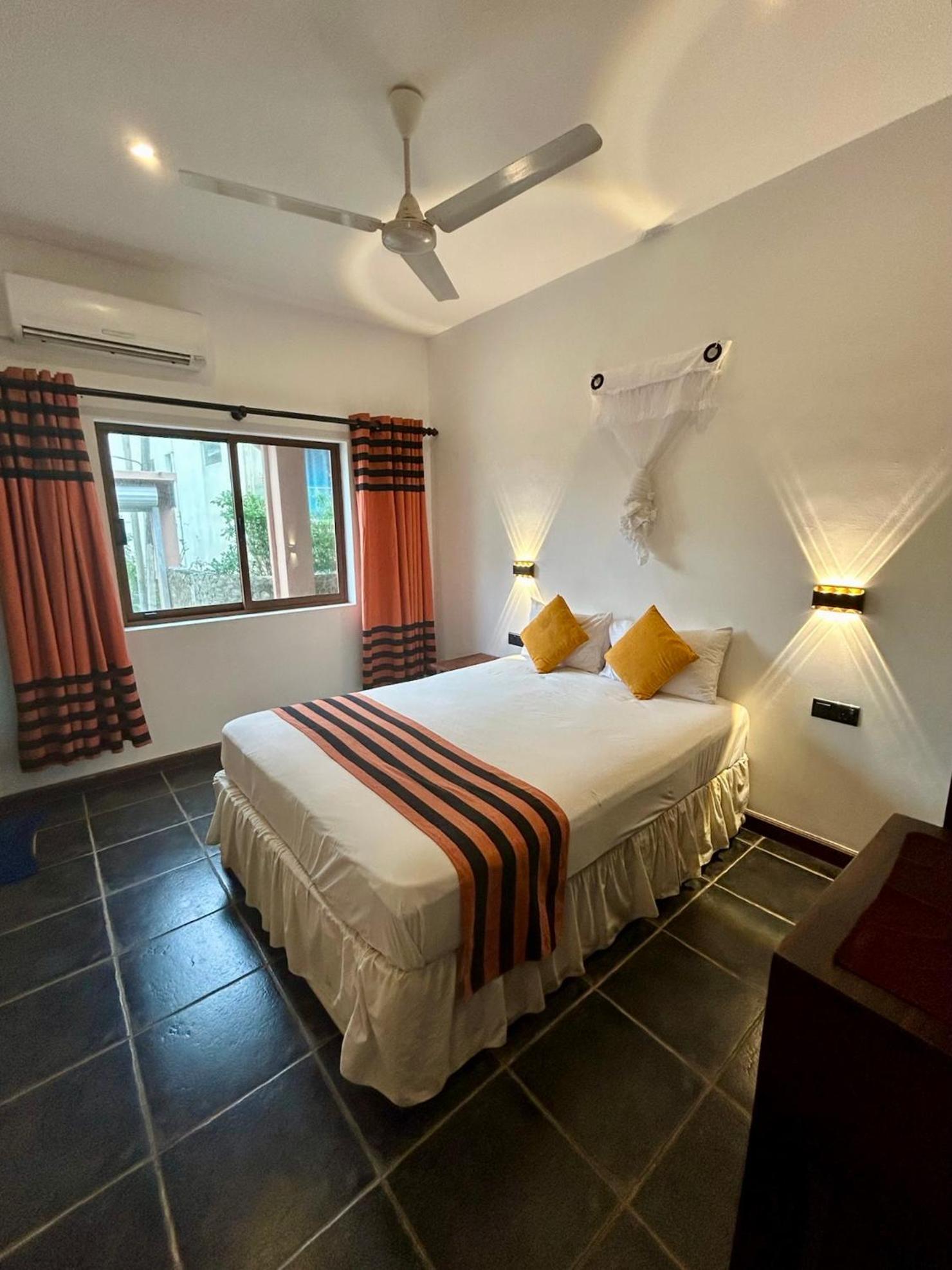 Reef Bungalow Hotel Pamunugama Kültér fotó
