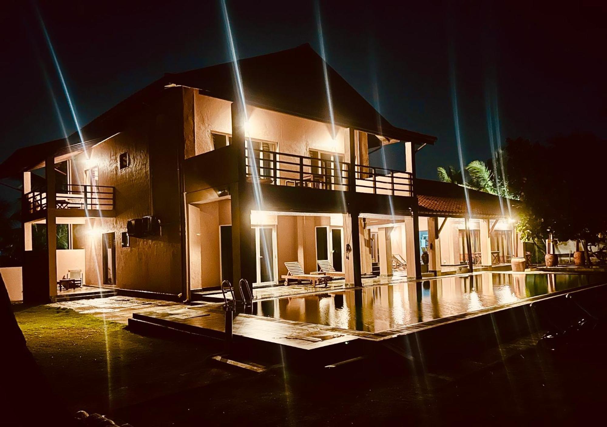 Reef Bungalow Hotel Pamunugama Kültér fotó